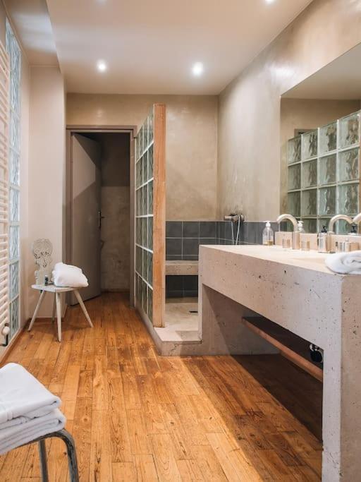 Апартаменты Le Loft Du Vieux-Port - St Victor Марсель Экстерьер фото